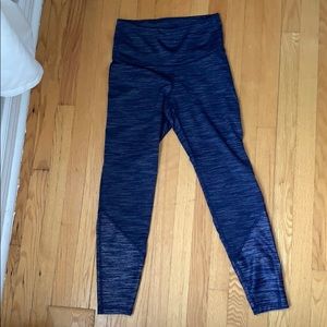 Old Navy purple 3/4 length athletic leggings